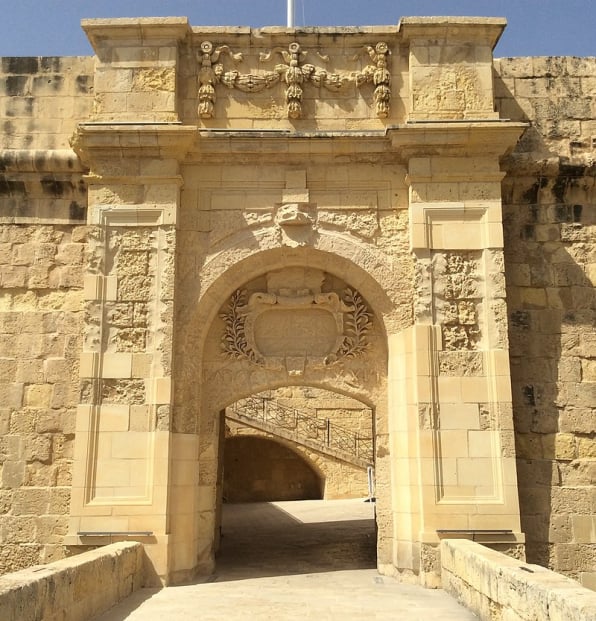 Birgu gate